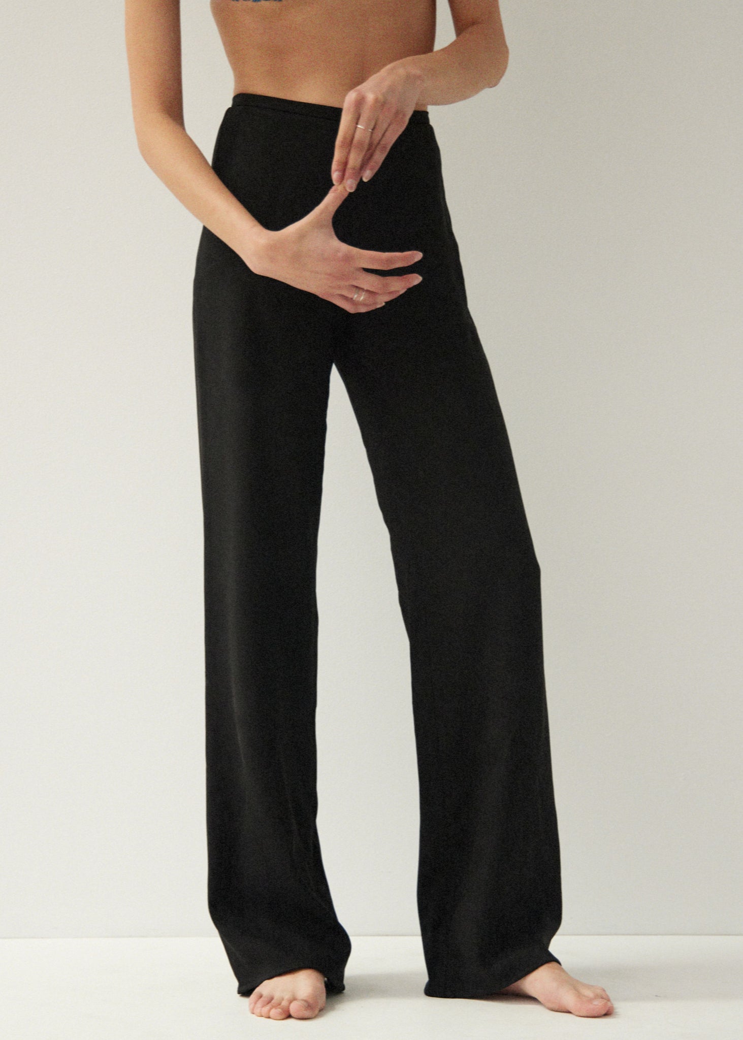 The Modern Trouser in Italian Fluid Cady